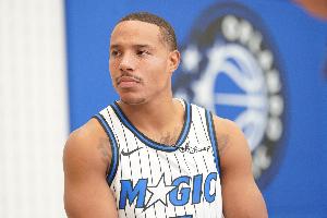 没什么存在感！贝恩6中2得5分5助2断 三分3中1