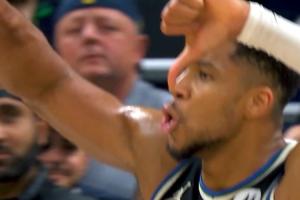 球进灯亮！字母哥翻身后仰中投压哨绝杀！